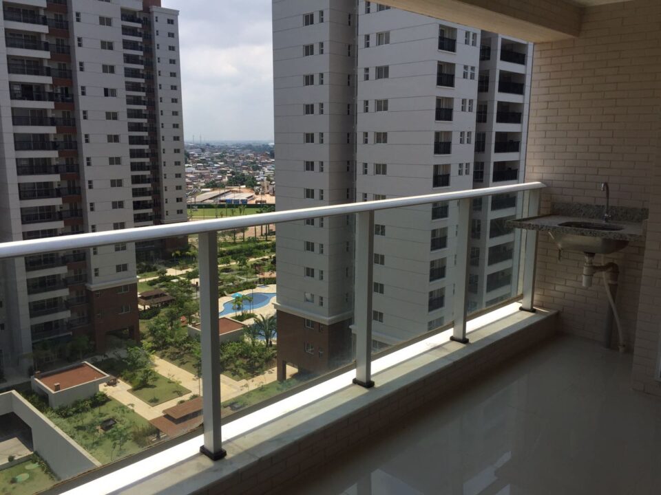 APARTAMENTO NO RESERVA DAS ÁGUAS SEMIMOBILIADO