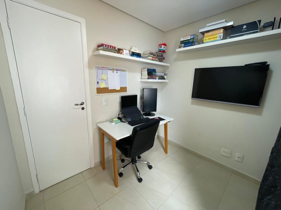 APARTAMENTO NO CONDOMÍNIO MUNDI RESORT