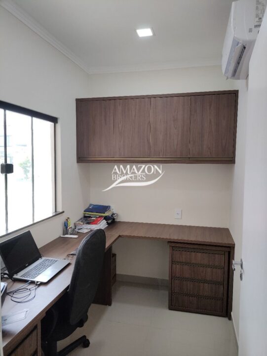 MORADA DOS PÁSSAROS CONDOMÍNIO - CASA DUPLEX 260 m2 - DISPONÍVEL PARA VENDA