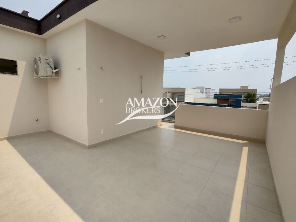 MORADA DOS PÁSSAROS CONDOMÍNIO - CASA DUPLEX 260 m2 - DISPONÍVEL PARA VENDA