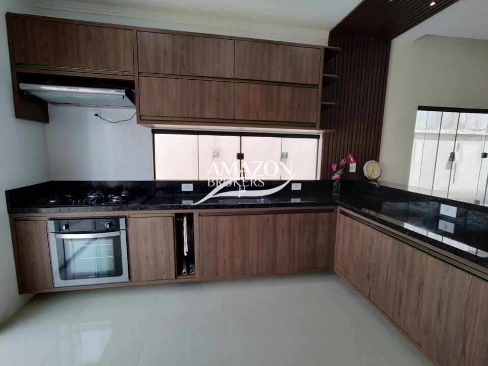 MORADA DOS PÁSSAROS CONDOMÍNIO - CASA DUPLEX 260 m2 - DISPONÍVEL PARA VENDA