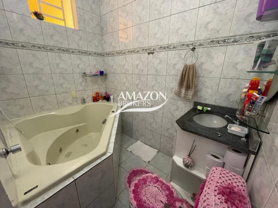 RESIDENCIAL JOAQUIM RIBEIRO, ALEIXO - CASA DUPLEX - DISPONÍVEL PARA VENDA