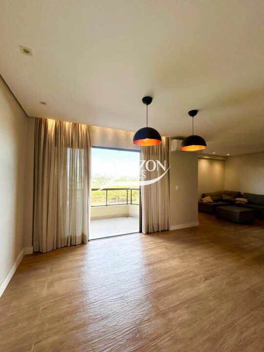 EDIFÍCIO SAINT LAURENT - APARTAMENTO 156 m2 - DISPONÍVEL PARA VENDA