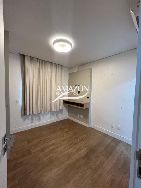 EDIFÍCIO SAINT LAURENT - APARTAMENTO 156 m2 - DISPONÍVEL PARA VENDA