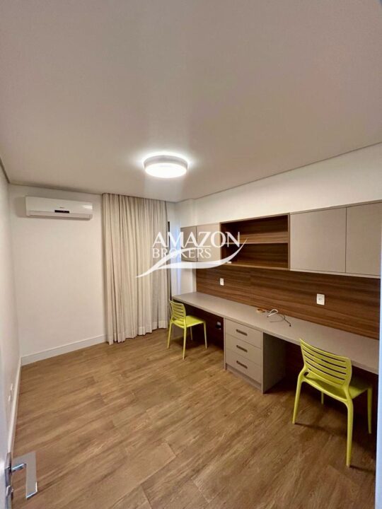 EDIFÍCIO SAINT LAURENT - APARTAMENTO 156 m2 - DISPONÍVEL PARA VENDA