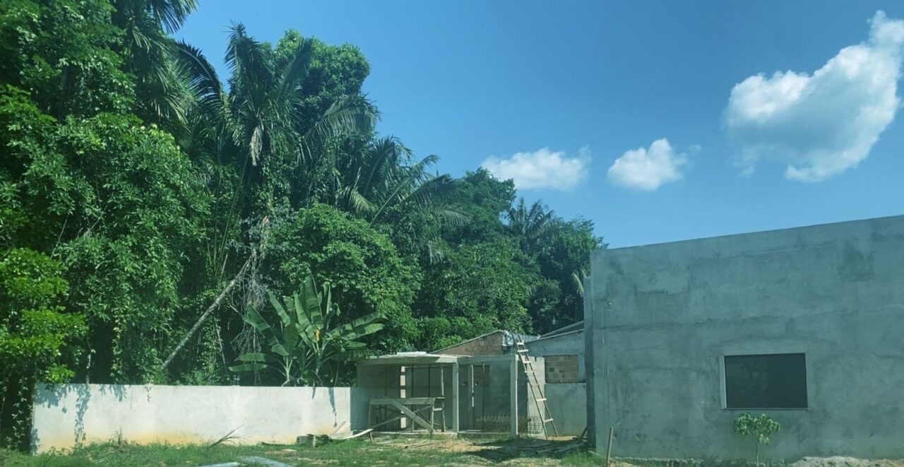 BOSQUE DAS PALMAS CONDOMÍNIO – PONTA NEGRA – CASA TÉRREA EM CONSTRUÇÃO – DISPONÍVEL PARA VENDA