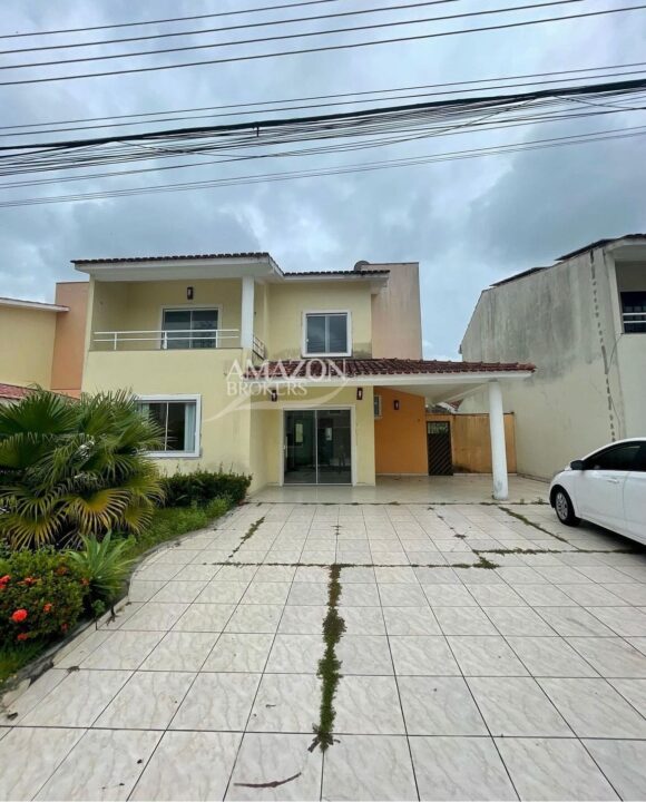 VILLAGE PARK CONDOMÍNIO - CASA DUPLEX 250 m² - DISPONÍVEL PARA LOCAÇÃO