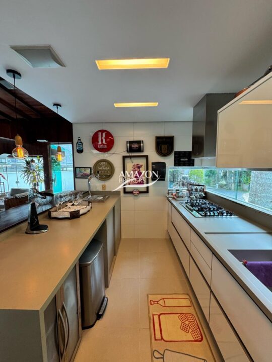 JARDIM DAS AMÉRICAS – MANSÃO 1.010m2 – DISPONÍVEL PARA VENDA