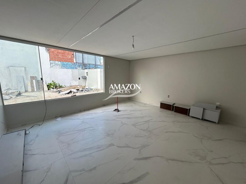 VIEIRALVES – IMÓVEL 700m2 – DISPONÍVEL PARA LOCAÇÃO