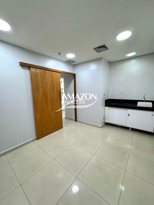 MILLENNIUM MEDICAL TOWER - SALA COMERCIAL 32m² - DISPONÍVEL PARA VENDA