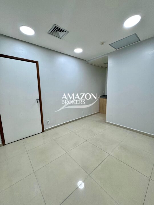 MILLENNIUM MEDICAL TOWER - SALA COMERCIAL 32m² - DISPONÍVEL PARA VENDA