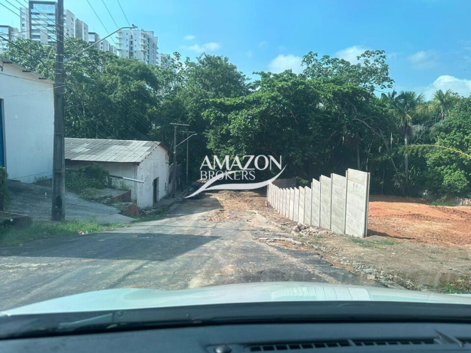 ALEIXO - TERRENO 1.400 m2 - DISPONÍVEL PARA VENDA