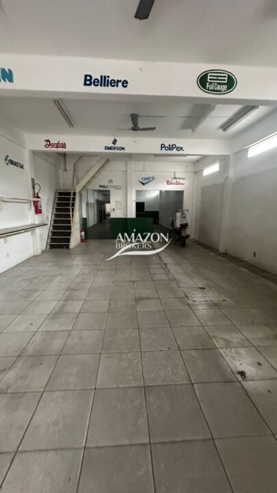 NOSSA SENHORA DAS GRAÇAS - PRÉDIO COMERCIAL 485,78 m2 4 ANDARES - DISPONÍVEL PARA LOCAÇÃO