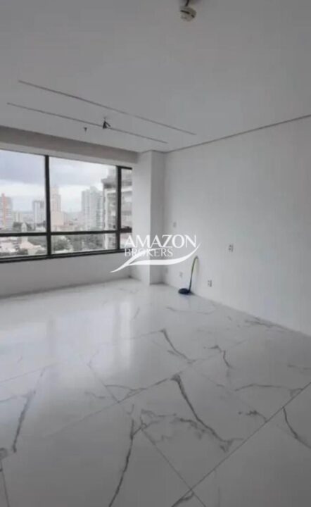 SOBERANE WORK, ADRIANÓPOLIS - SALA COMERCIAL 35 m2 - DISPONÍVEL PARA LOCAÇÃO