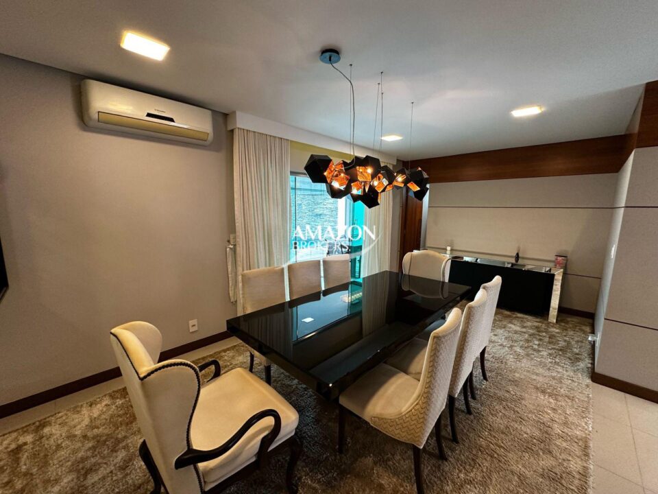 QUINTA DAS LARANJEIRAS RESIDENCIAL, PARQUE DAS LARANJEIRAS - CASA DUPLEX - DISPONÍVEL PARA VENDA