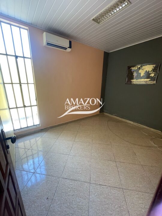 CONJUNTO MANOA - CASA TÉRREA 197 m2 - DISPONÍVEL PARA VENDA