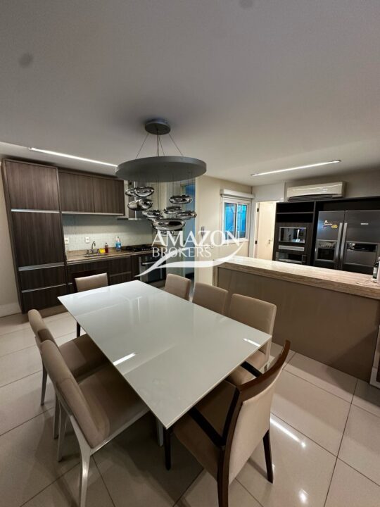 CASTELLO DA VILLA RESIDENCIAL, ADRIANÓPOLIS - APARTAMENTO 147 m2 - DISPONÍVEL PARA VENDA