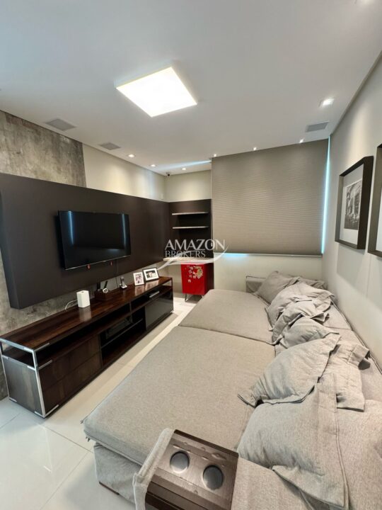 RENAISSANCE RESIDENCIAL, CHAPADA - CASA DUPLEX 589,24 m2 - DISPONÍVEL PARA VENDA