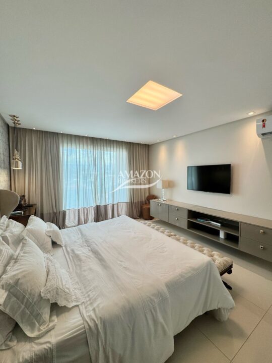 RENAISSANCE RESIDENCIAL, CHAPADA - CASA DUPLEX 589,24 m2 - DISPONÍVEL PARA VENDA