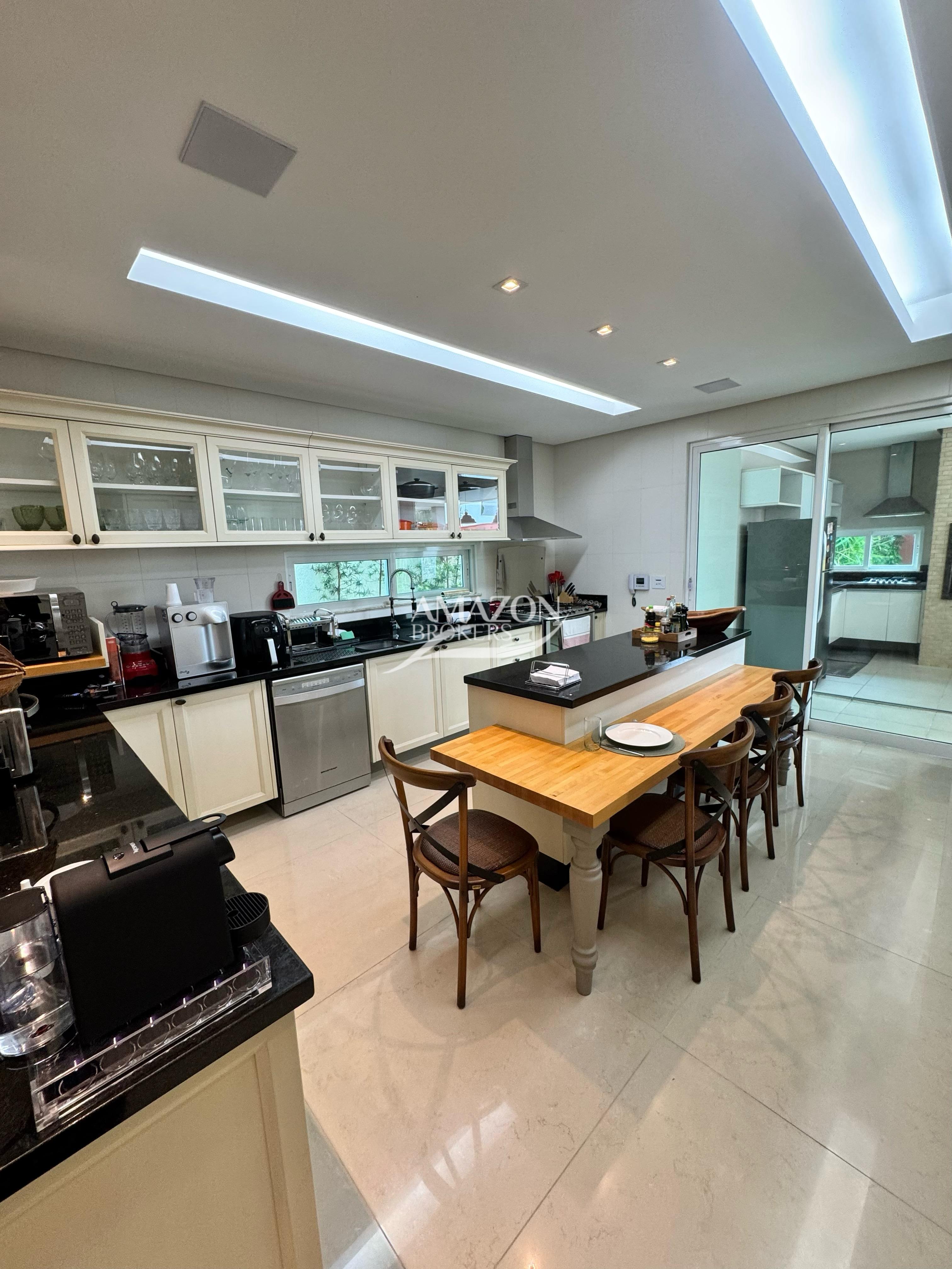 RENAISSANCE RESIDENCIAL, CHAPADA - CASA DUPLEX 589,24 m2 - DISPONÍVEL PARA VENDA
