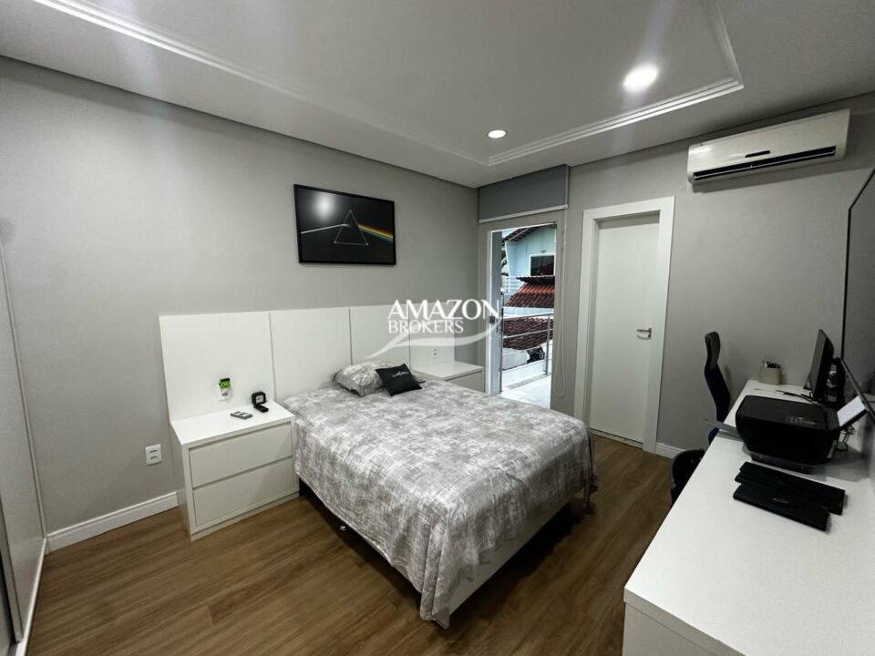 LARANJEIRAS RESIDENCIAL, FLORES – CASA DUPLEX 175 m2 – DISPONÍVEL PARA VENDA