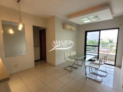EDIFÍCIO NÁPOLES, PARQUE 10 - APARTAMENTO SEMI MOBILIADO 73 m2 - DISPONÍVEL PARA LOCAÇÃO