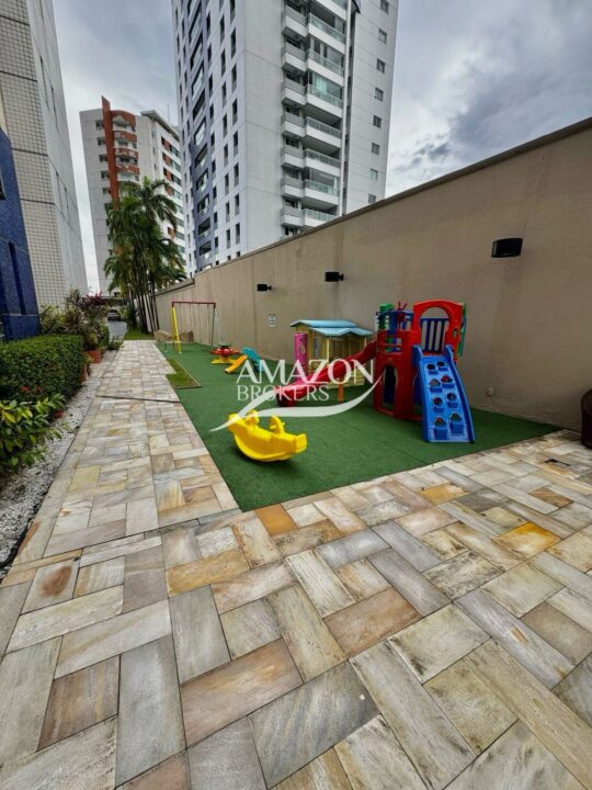 ALTOS DA RECIFE CONDOMÍNIO, PARQUE 10 – APARTAMENTO 145m2 – DISPONÍVEL PARA LOCAÇÃO