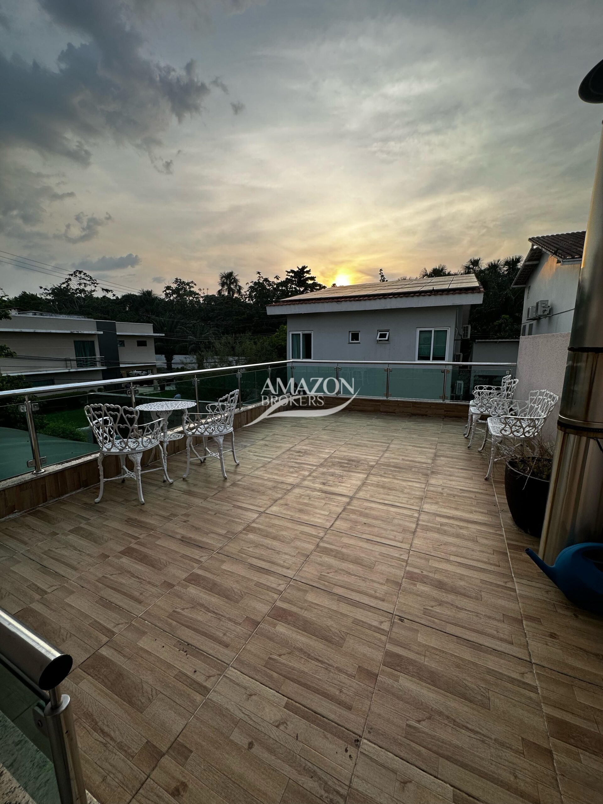 LARANJEIRAS PREMIUM RESIDENCIAL, FLORES – CASA DUPLEX – DISPONÍVEL PARA VENDA