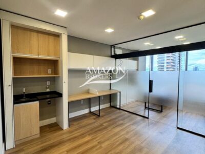 SOBERANE WORK, ADRIANÓPOLIS – SALA COMERCIAL 35m2 – DISPONÍVEL PARA LOCAÇÃO