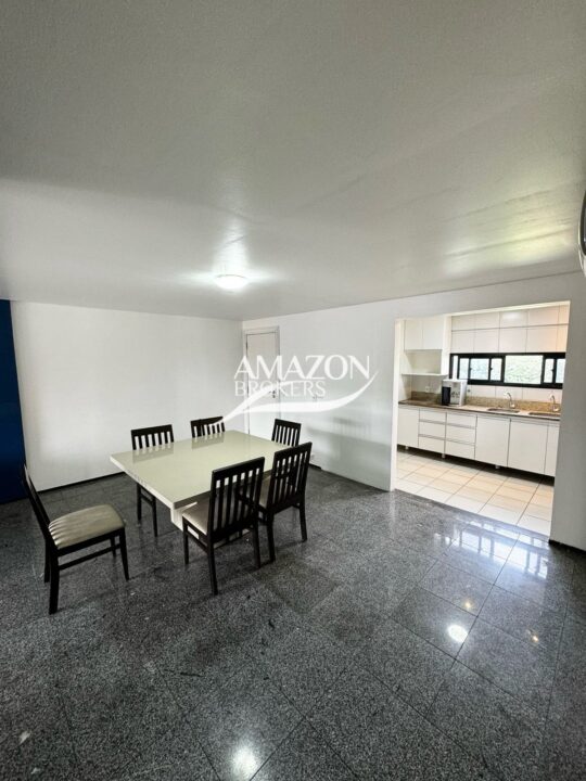 VILLAGE VERT CONDOMÍNIO, ADRIANÓPOLIS – APARTAMENTO 142 m2 – DISPONÍVEL PARA LOCAÇÃO