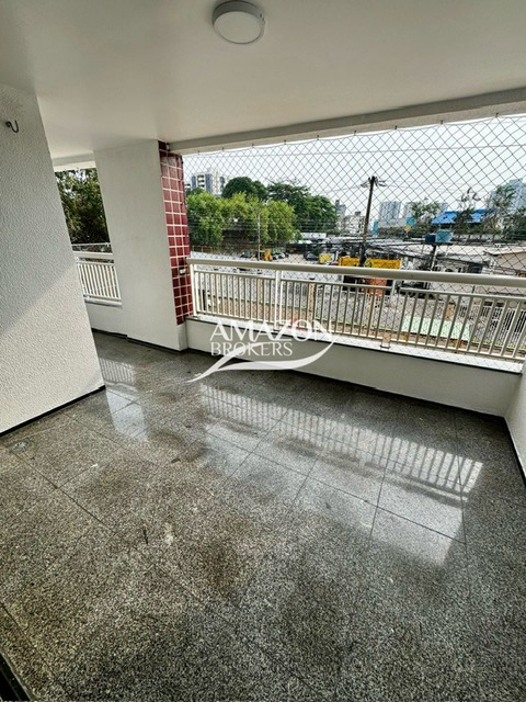 VILLAGE VERT CONDOMÍNIO, ADRIANÓPOLIS – APARTAMENTO 142 m2 – DISPONÍVEL PARA LOCAÇÃO