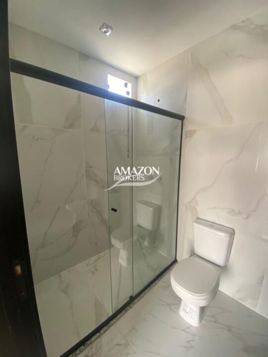 QUINTA DAS MARINAS CONDOMÍNIO, PONTA NEGRA – CASA DUPLEX – DISPONÍVEL PARA LOCAÇÃO