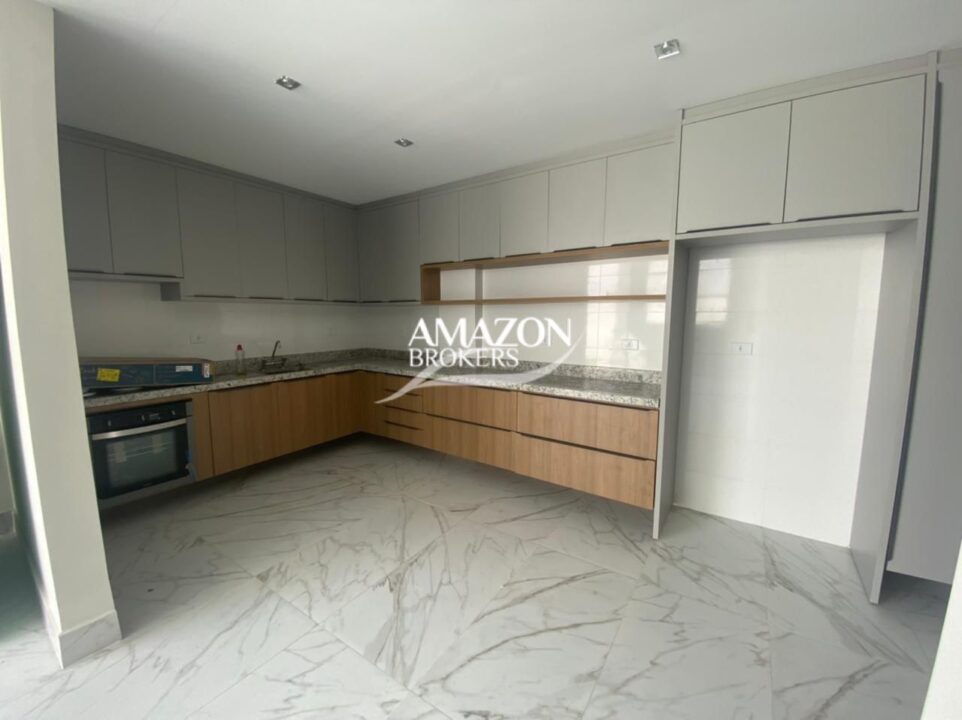 QUINTA DAS MARINAS CONDOMÍNIO, PONTA NEGRA – CASA DUPLEX – DISPONÍVEL PARA LOCAÇÃO