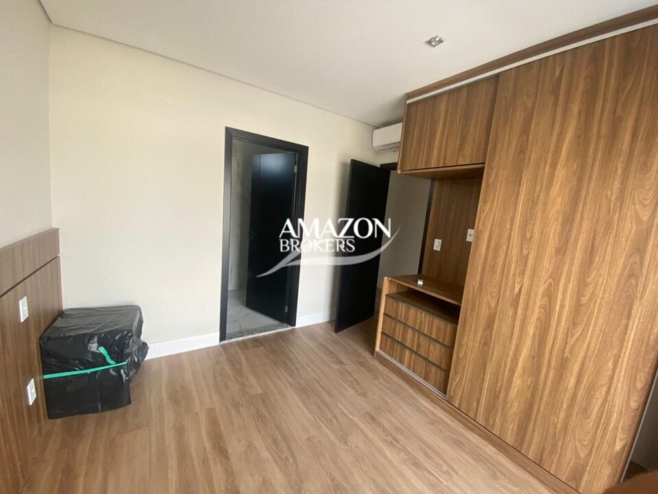 QUINTA DAS MARINAS CONDOMÍNIO, PONTA NEGRA – CASA DUPLEX – DISPONÍVEL PARA LOCAÇÃO