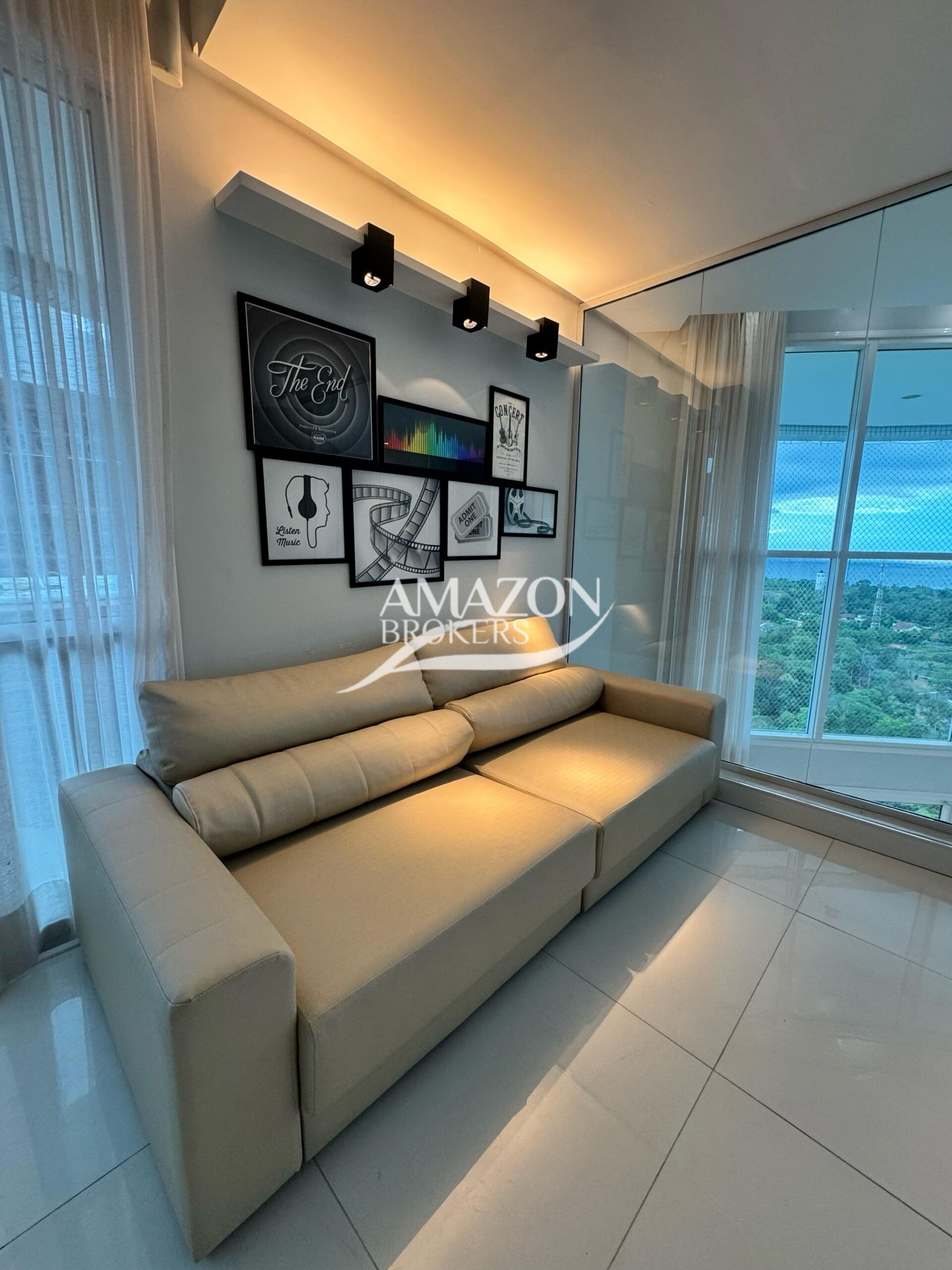 ILHA BELLA CONDOMINIUM CLUB, PONTA NEGRA – COBERTURA DUPLEX MOBILIADA 271 m2 – DISPONÍVEL PARA VENDA
