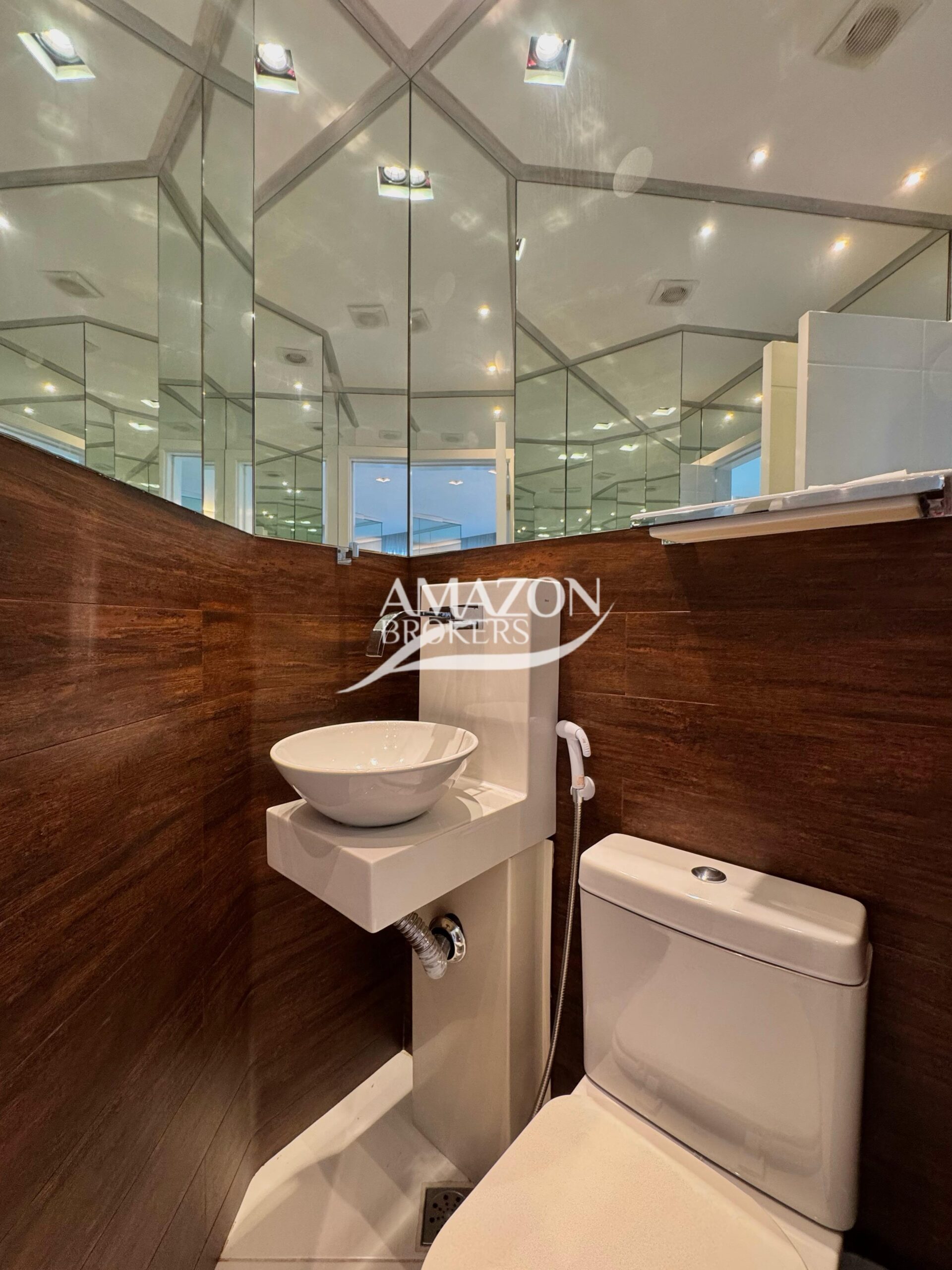 ILHA BELLA CONDOMINIUM CLUB, PONTA NEGRA – COBERTURA DUPLEX MOBILIADA 271 m2 – DISPONÍVEL PARA VENDA