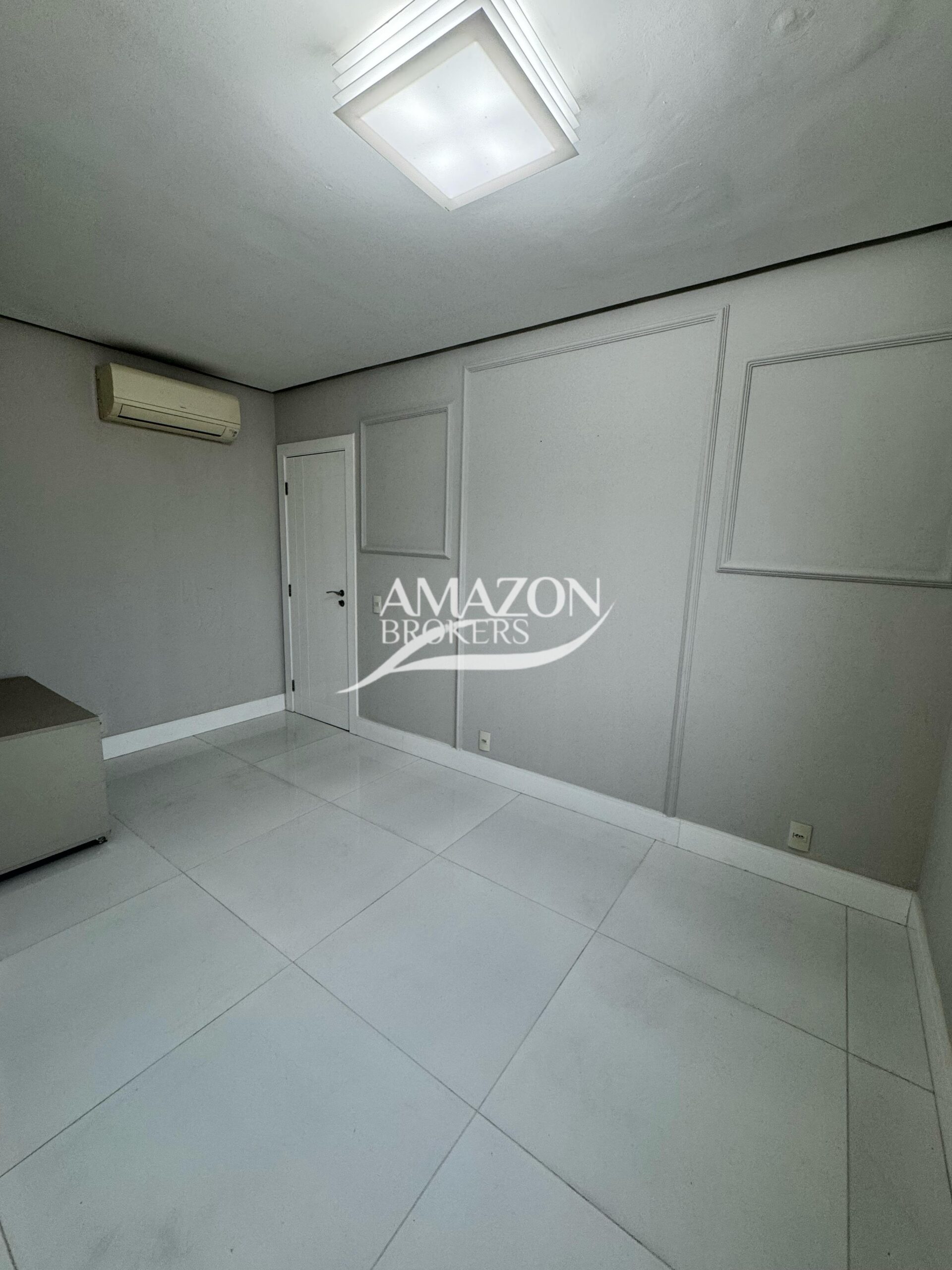 ILHA BELLA CONDOMINIUM CLUB, PONTA NEGRA – COBERTURA DUPLEX MOBILIADA 271 m2 – DISPONÍVEL PARA LOCAÇÃO