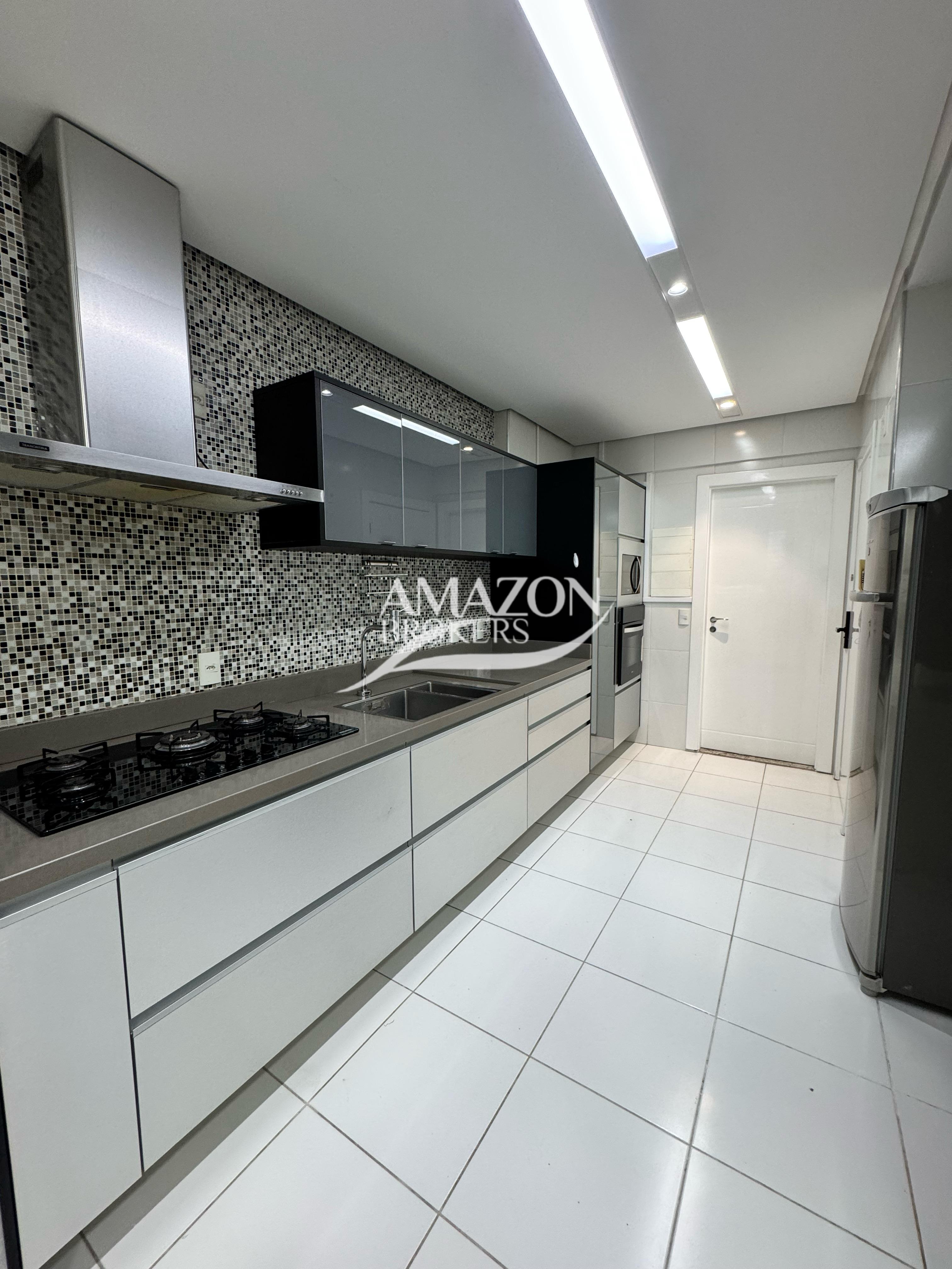 ILHA BELLA CONDOMINIUM CLUB, PONTA NEGRA – COBERTURA DUPLEX MOBILIADA 271 m2 – DISPONÍVEL PARA VENDA