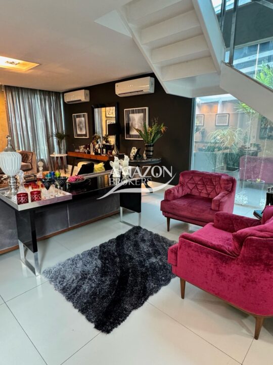 ALPHAVILLE 1 RESIDENCIAL, PONTA NEGRA – CASA DUPLEX 490 m2 – DISPONÍVEL PARA VENDA