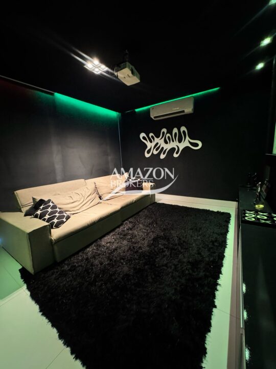 ALPHAVILLE 1 RESIDENCIAL, PONTA NEGRA – CASA DUPLEX 490 m2 – DISPONÍVEL PARA VENDA