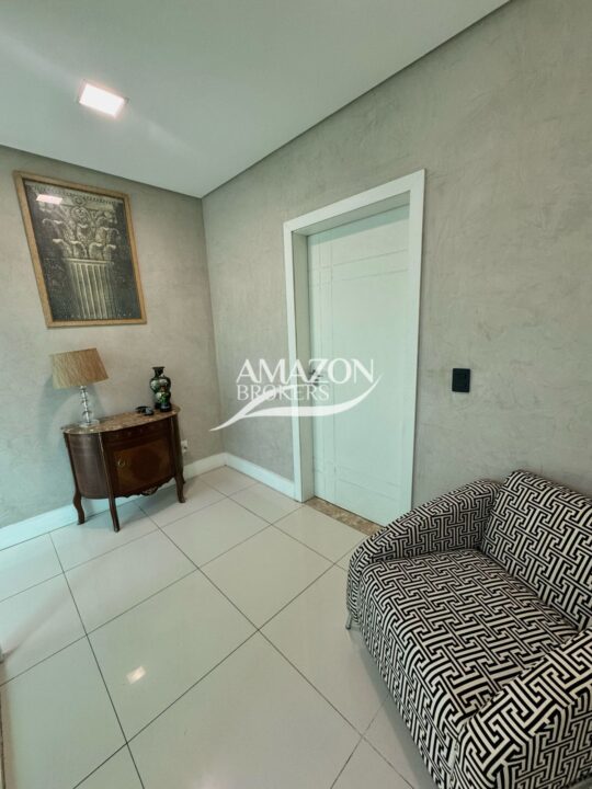 ALPHAVILLE 1 RESIDENCIAL, PONTA NEGRA – CASA DUPLEX 490 m2 – DISPONÍVEL PARA VENDA