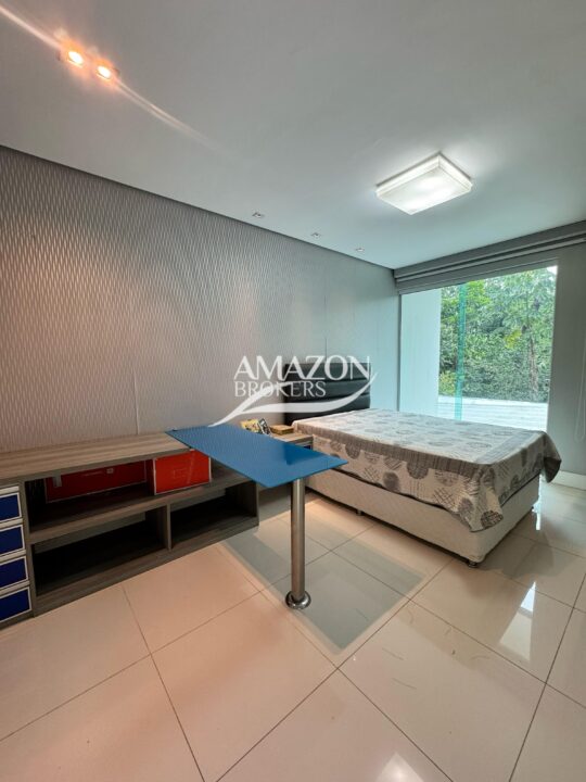 ALPHAVILLE 1 RESIDENCIAL, PONTA NEGRA – CASA DUPLEX 490 m2 – DISPONÍVEL PARA VENDA