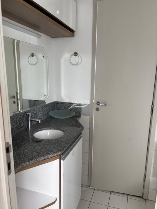 METRÓPOLIS RESIDENCE, PARQUE 10 – APARTAMENTO 70m2 – DISPONÍVEL PARA VENDA