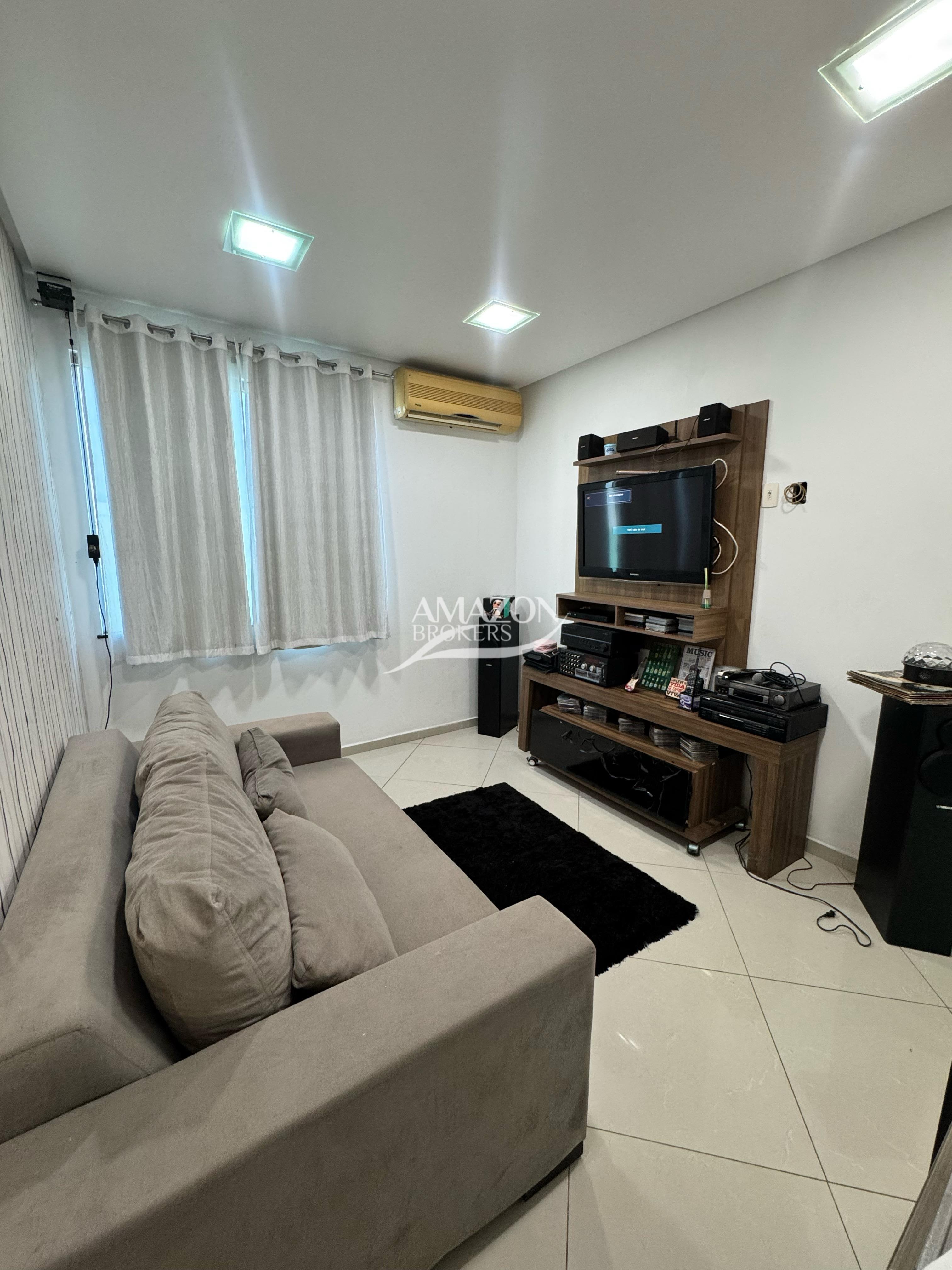 SHIZEN I RESIDENCIAL, PARQUE 10 – CASA DUPLEX 260 m2 – DISPONÍVEL PARA VENDA