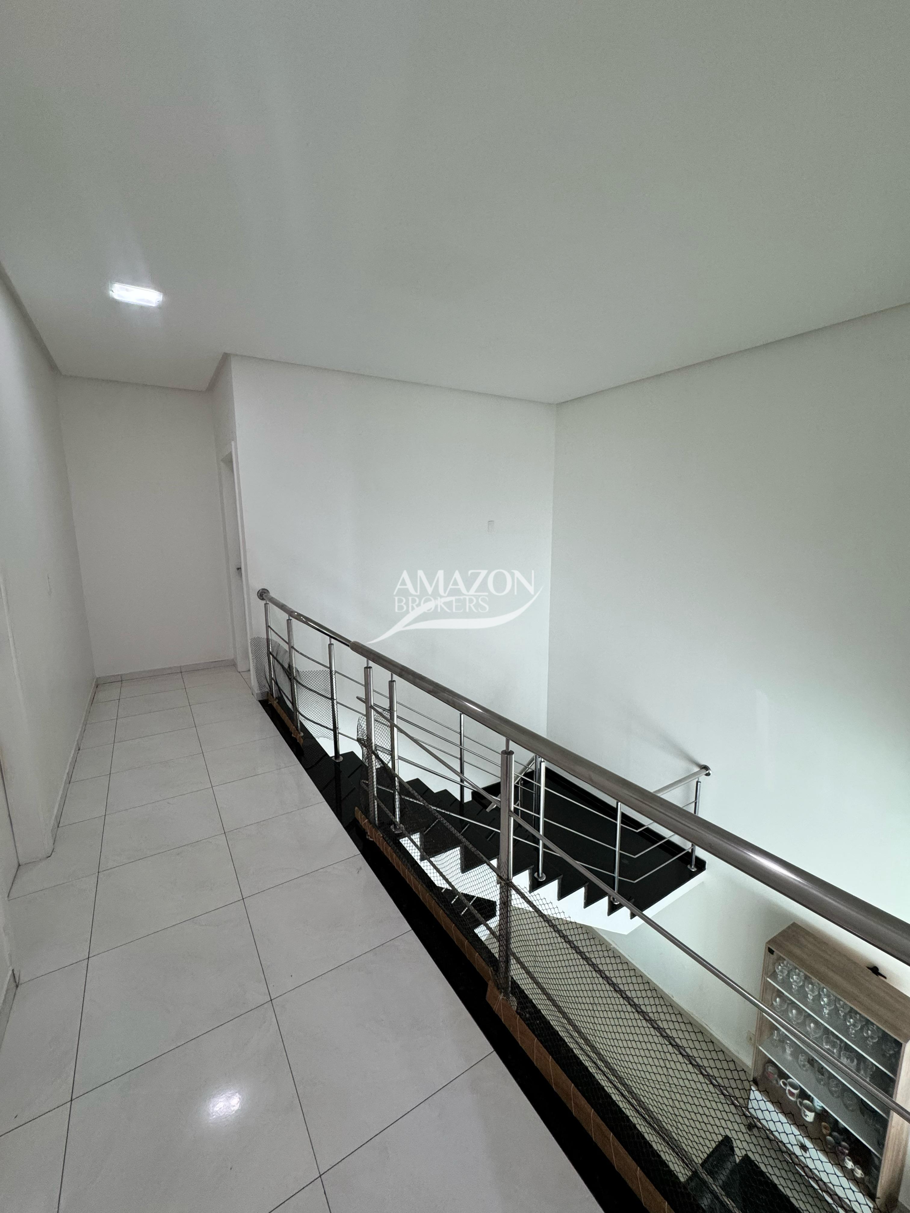 SHIZEN I RESIDENCIAL, PARQUE 10 – CASA DUPLEX 260 m2 – DISPONÍVEL PARA VENDA