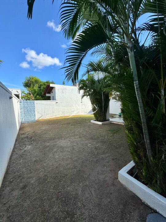 SHIZEN I RESIDENCIAL, PARQUE 10 – CASA DUPLEX 260 m2 – DISPONÍVEL PARA VENDA