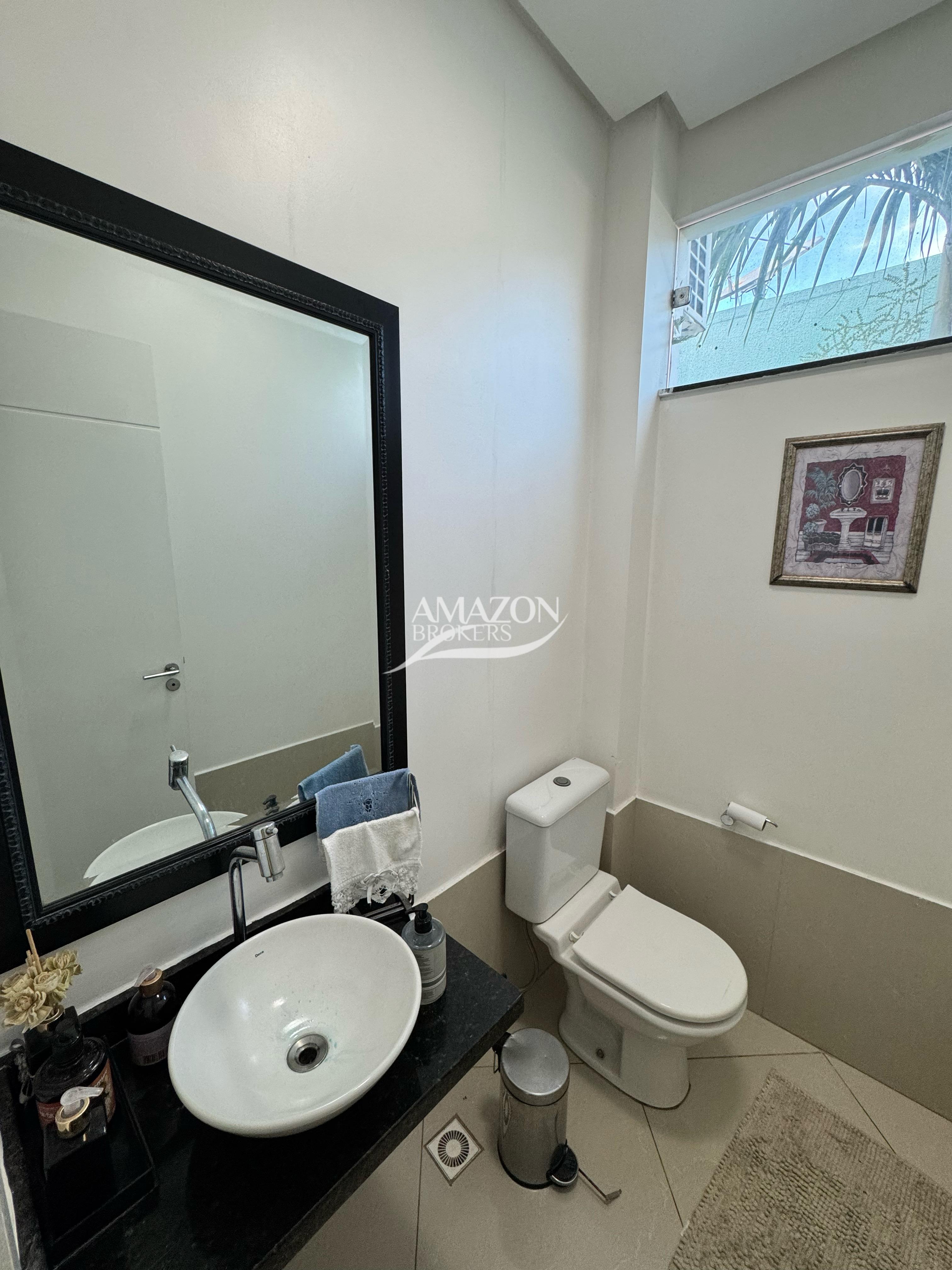 SHIZEN I RESIDENCIAL, PARQUE 10 – CASA DUPLEX 260 m2 – DISPONÍVEL PARA VENDA