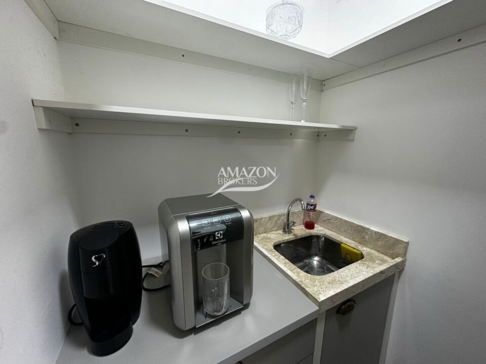 BRITANNIA PARK OFFICES, PONTA NEGRA – SALA COMERCIAL 31m2 – DISPONÍVEL PARA VENDA