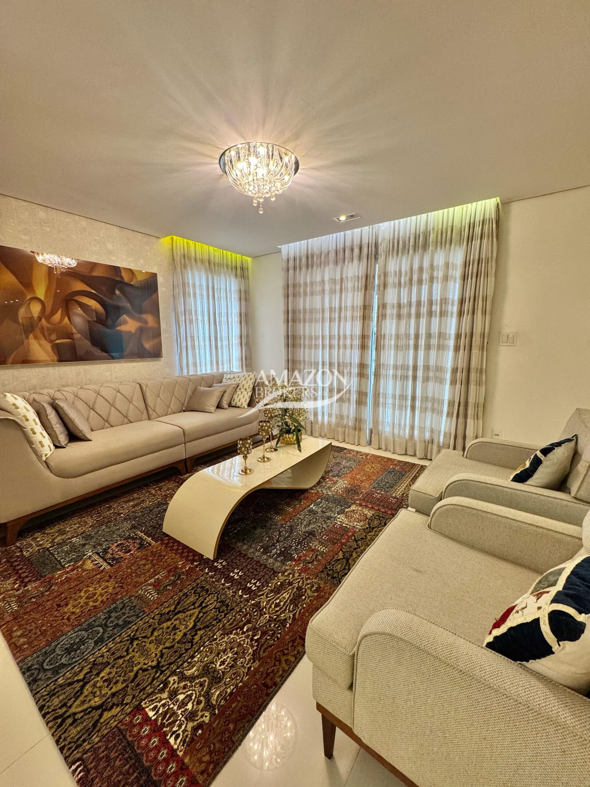 ATLANTIS CONDOMÍNIO, PARQUE 10 – CASA DUPLEX 385m2 – DISPONÍVEL PARA VENDA