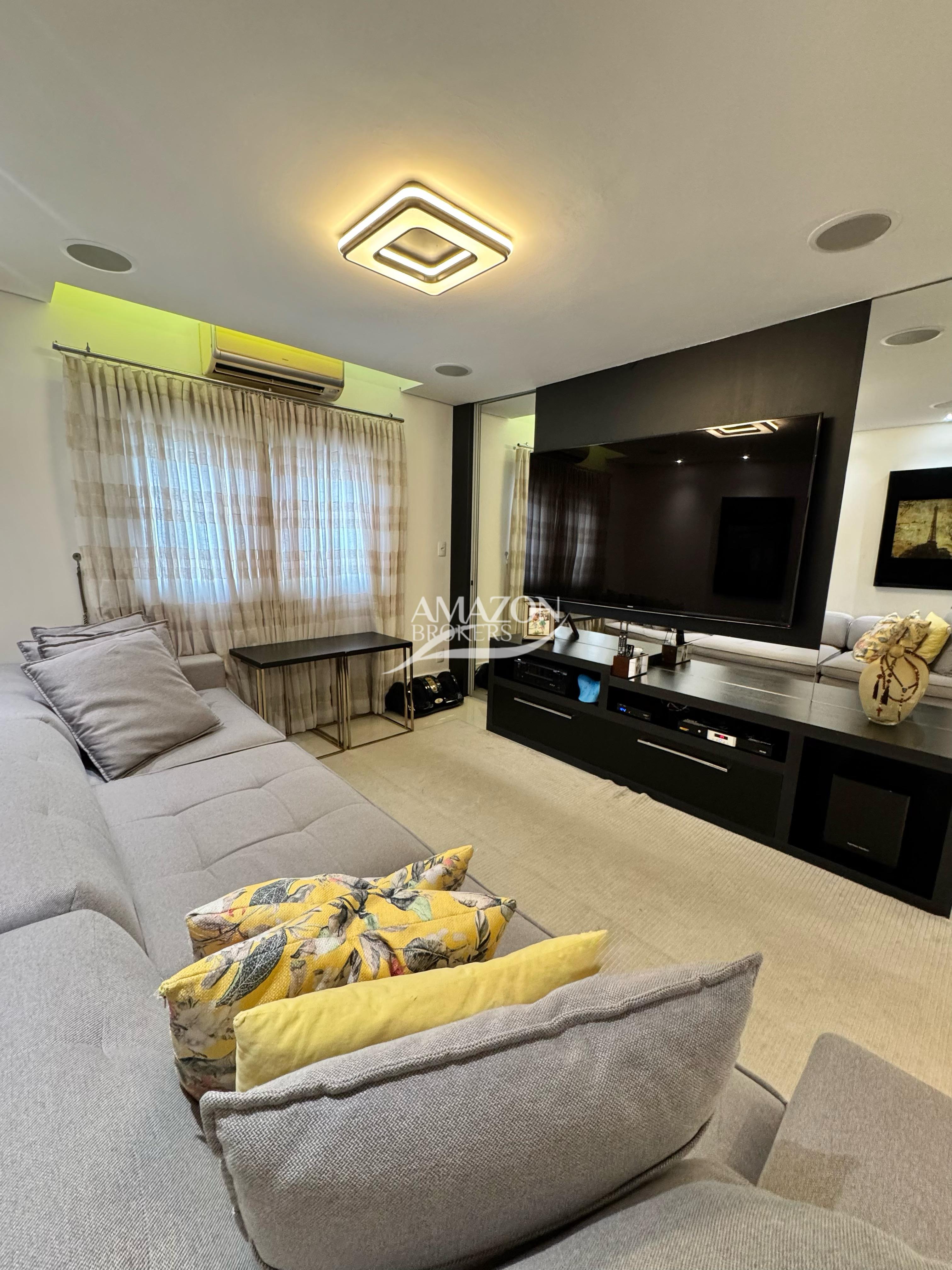 ATLANTIS CONDOMÍNIO, PARQUE 10 – CASA DUPLEX 385m2 – DISPONÍVEL PARA VENDA